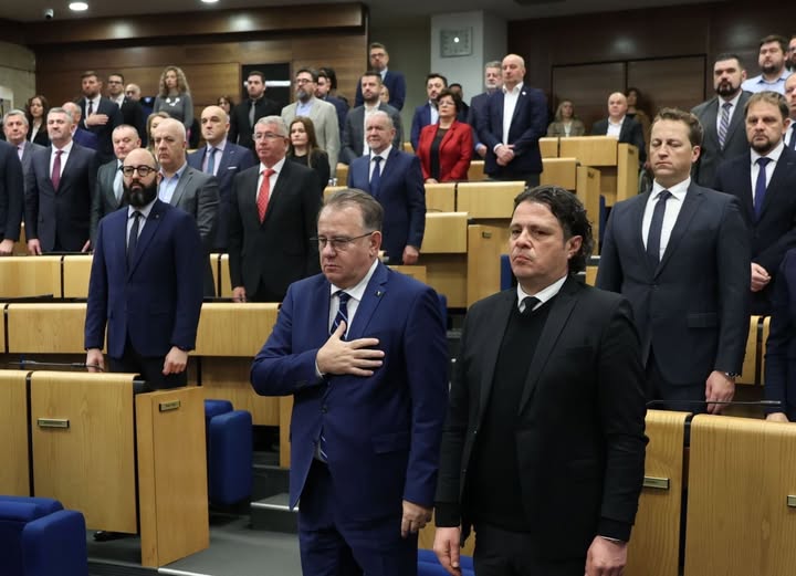 nerminniksicu parlamentu