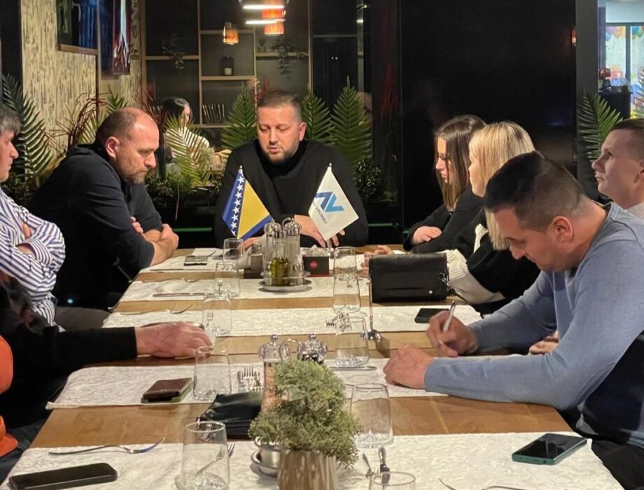 sastanak_prosireni_klub_nv